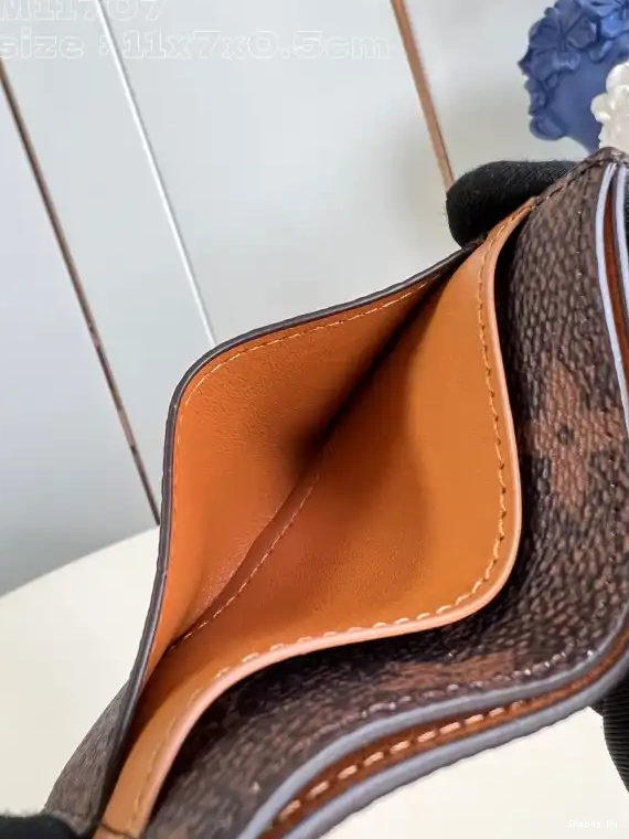 CARD HOLDER-11*7*0.5cm VUITTON LOUIS 0523
